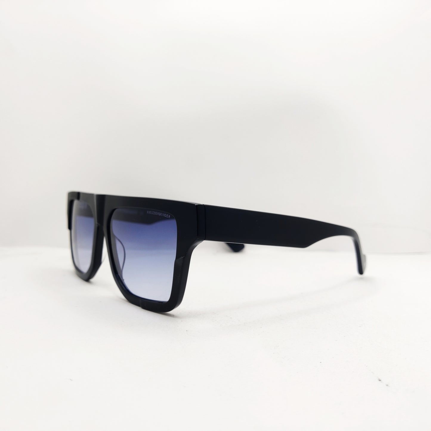 KreuzbergKinder-Airmail