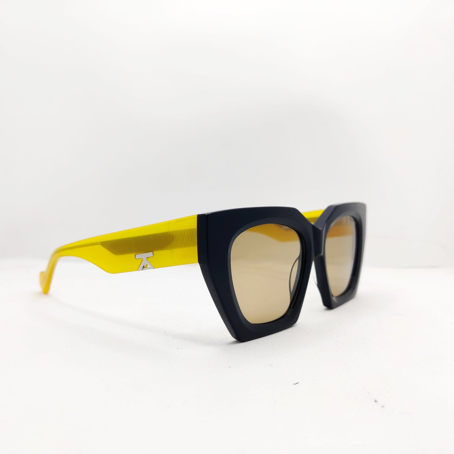 KreuzbergKinder- Casino