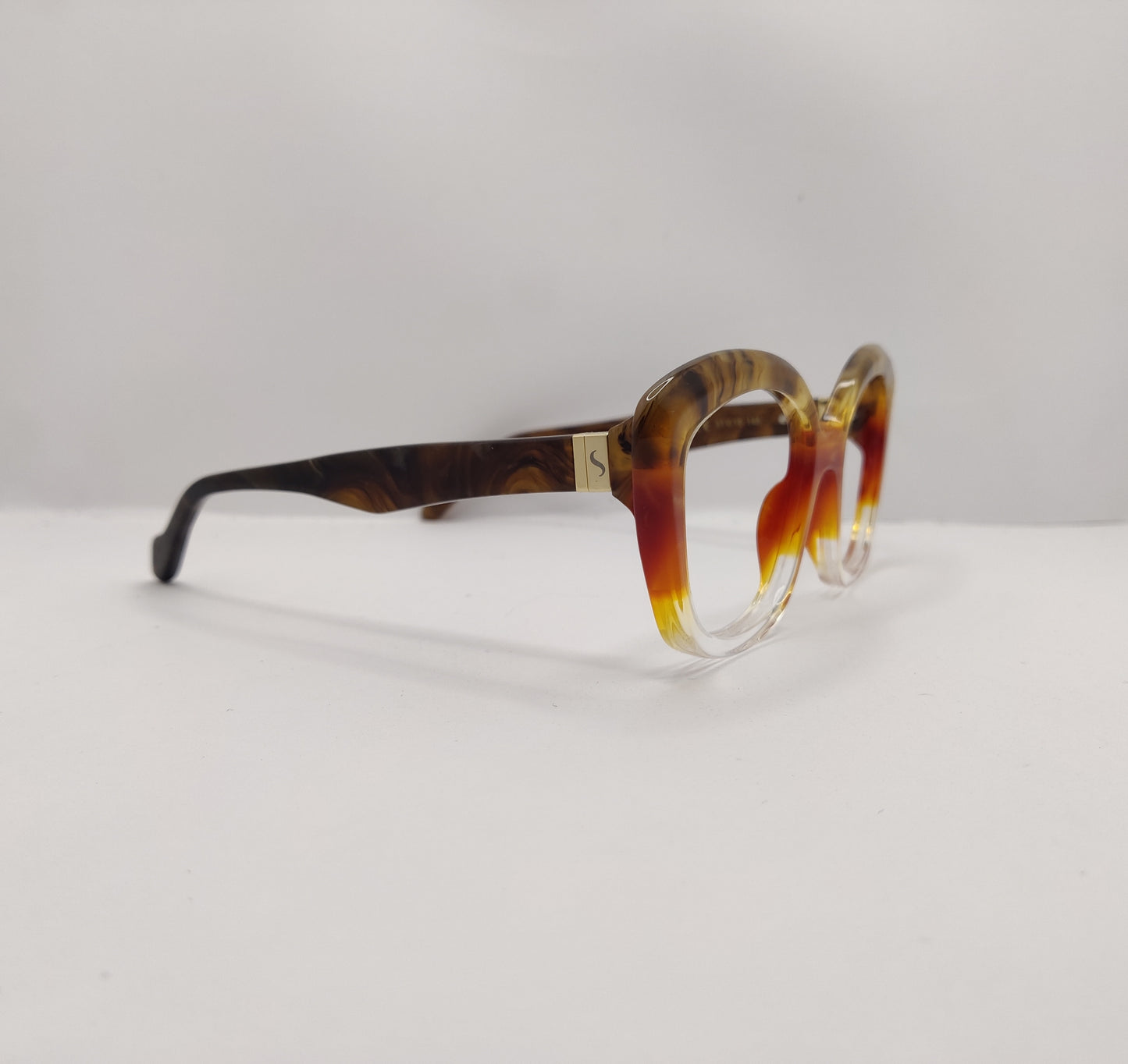 Estiara- Flared Square Estiara - Ottica Izzo 1970