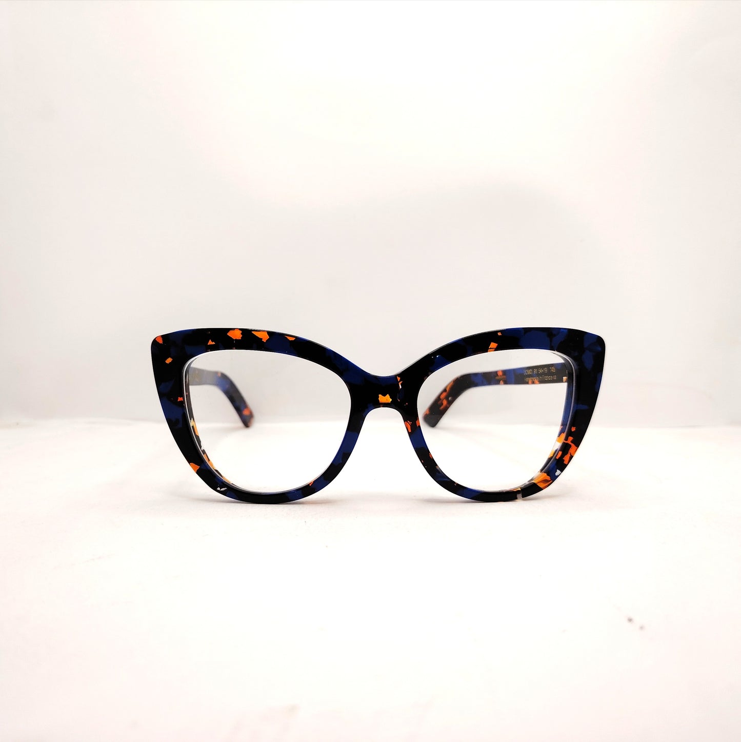 Emmanuelle Khanh- Domo