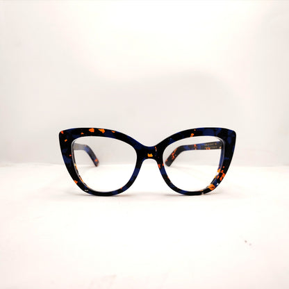 Emmanuelle Khanh- Domo