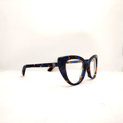 Emmanuelle Khanh- Domo