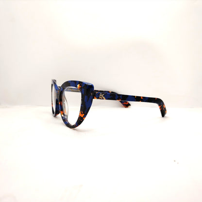 Emmanuelle Khanh- Domo