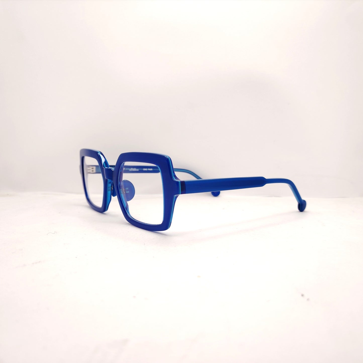 l.a Eyeworks- LAZARO