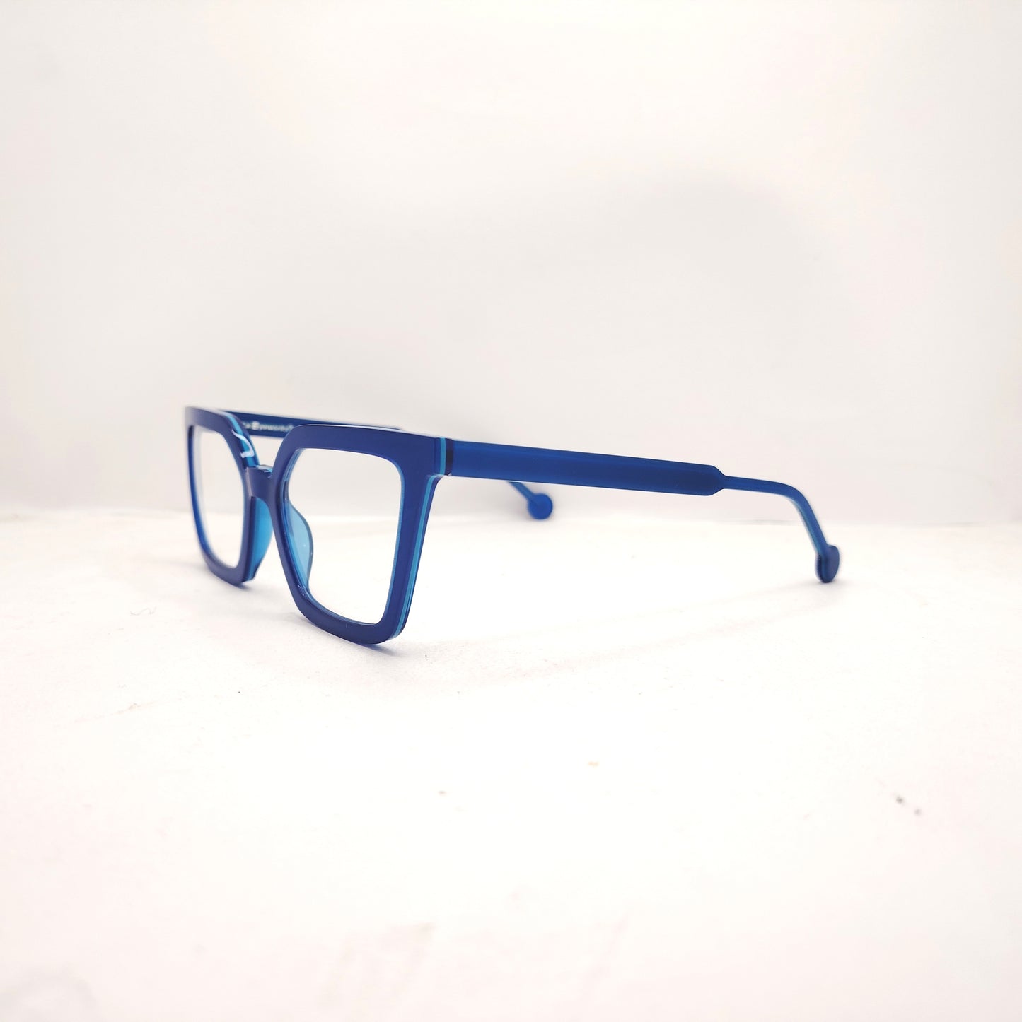 l.a. Eyeworks- HERSH