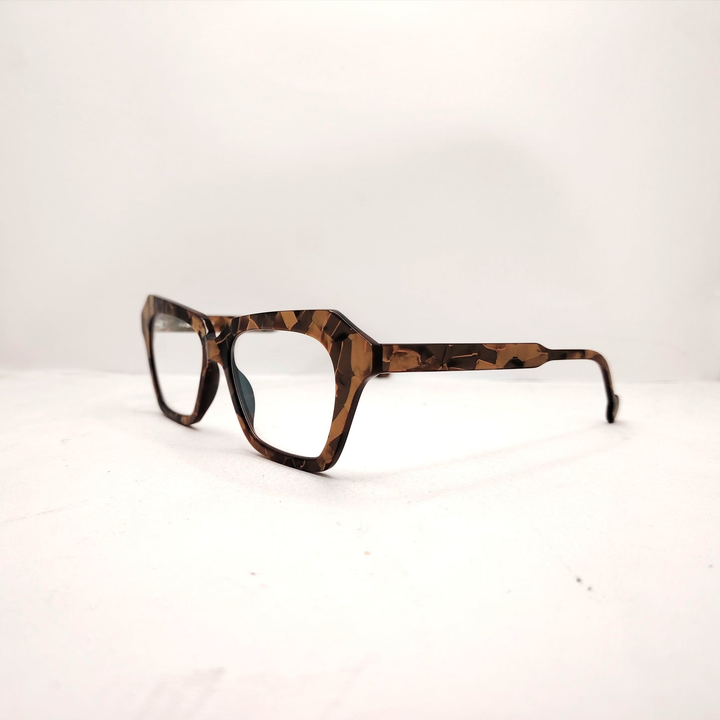 l.a. Eyeworks- PIRATE