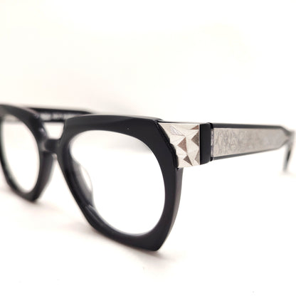 Pugnale & Nyleve- Savage