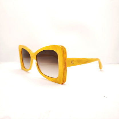 Emmanuelle Khanh- TANGO