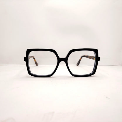 Emmanuelle Khanh- EK1622